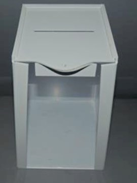 Urna piramidal em poliestireno 60 cm